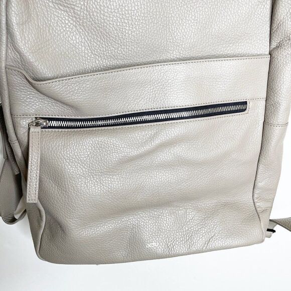 ECTU Brooklyn Italian Leather Backpack in Light Grey